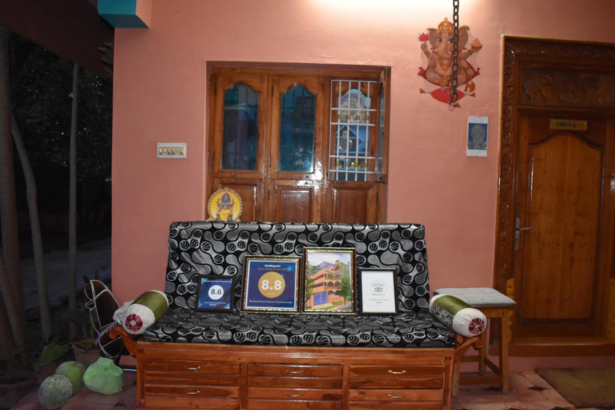 Rainbow Guest House Tiruvannamalai Ngoại thất bức ảnh