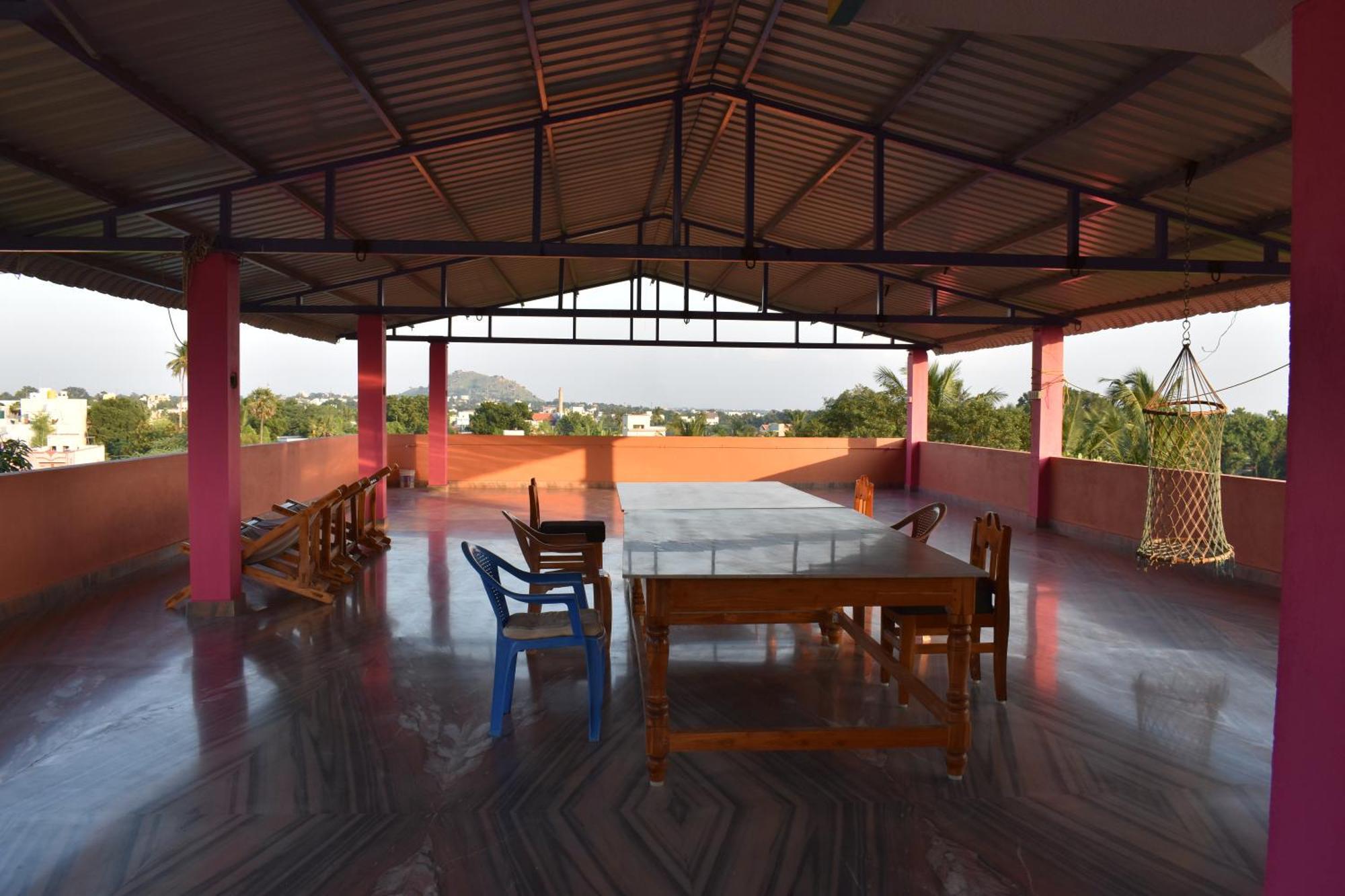 Rainbow Guest House Tiruvannamalai Ngoại thất bức ảnh