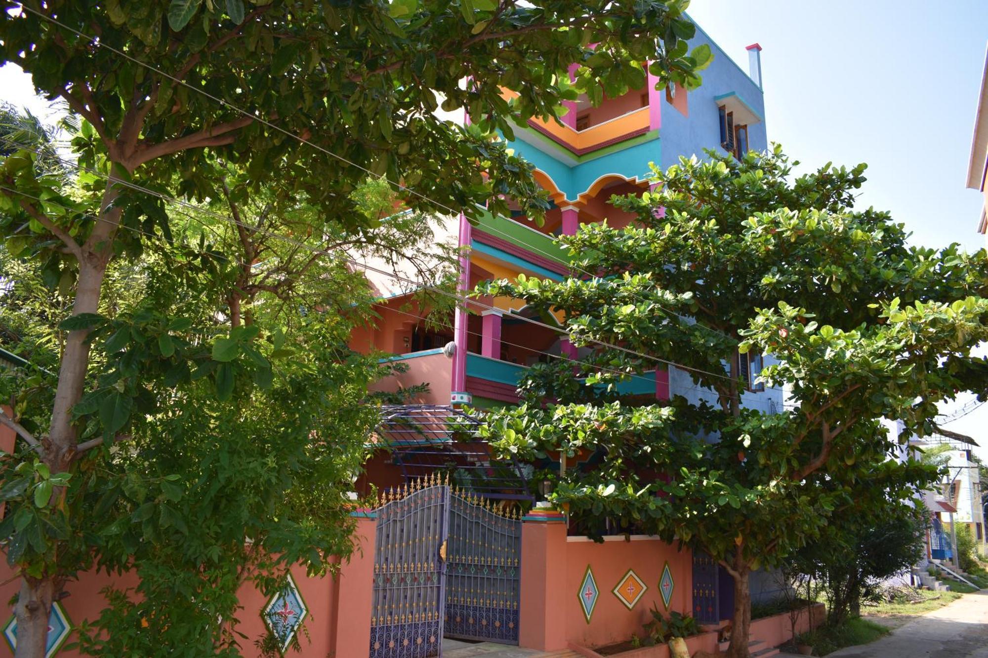 Rainbow Guest House Tiruvannamalai Ngoại thất bức ảnh