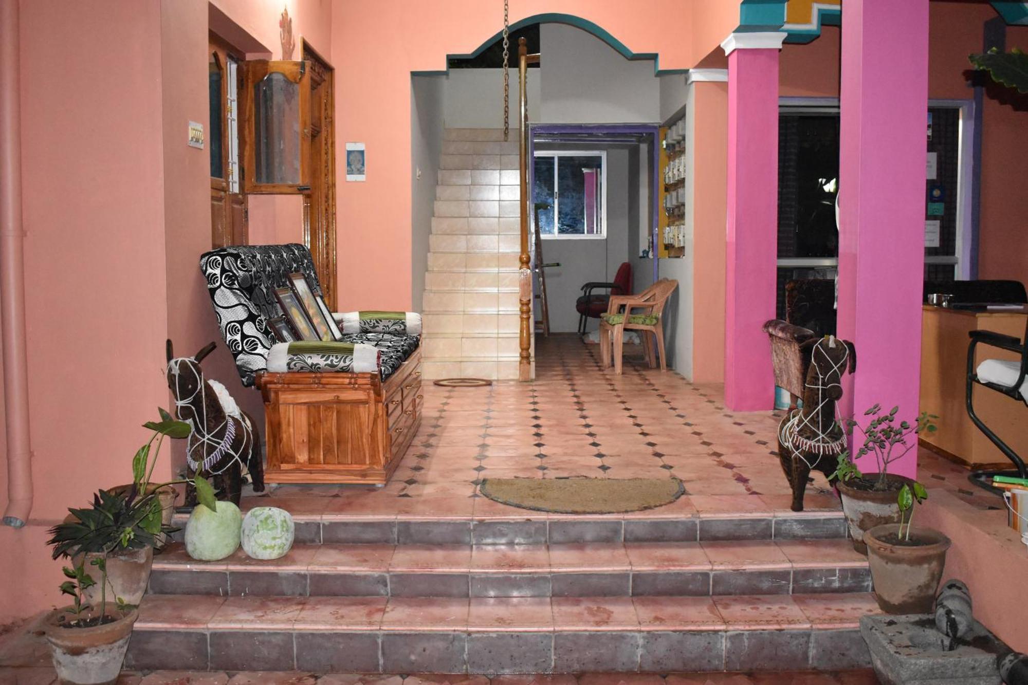 Rainbow Guest House Tiruvannamalai Ngoại thất bức ảnh