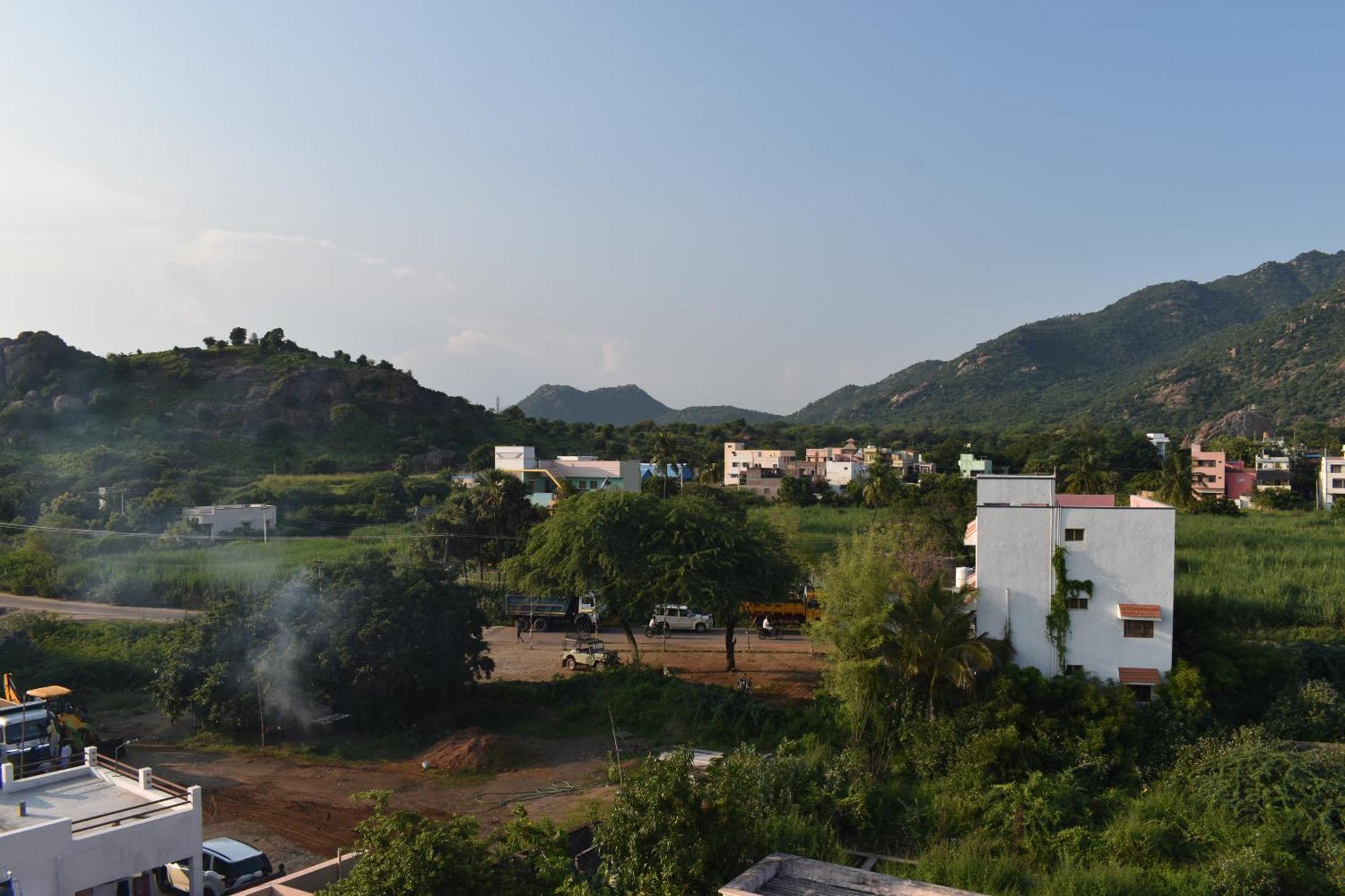 Rainbow Guest House Tiruvannamalai Ngoại thất bức ảnh