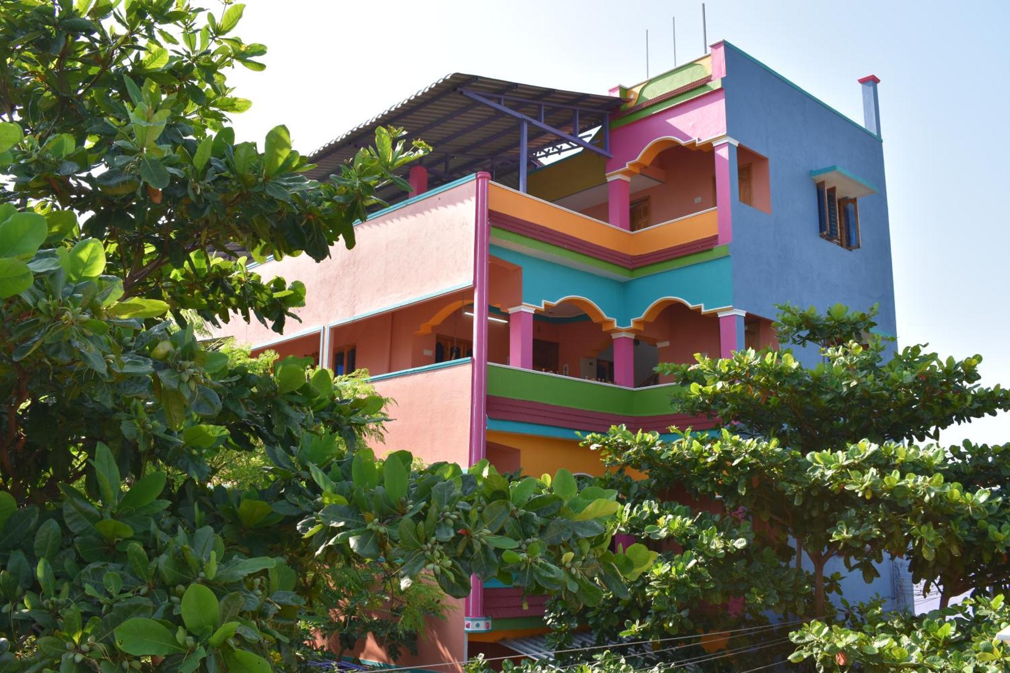 Rainbow Guest House Tiruvannamalai Ngoại thất bức ảnh